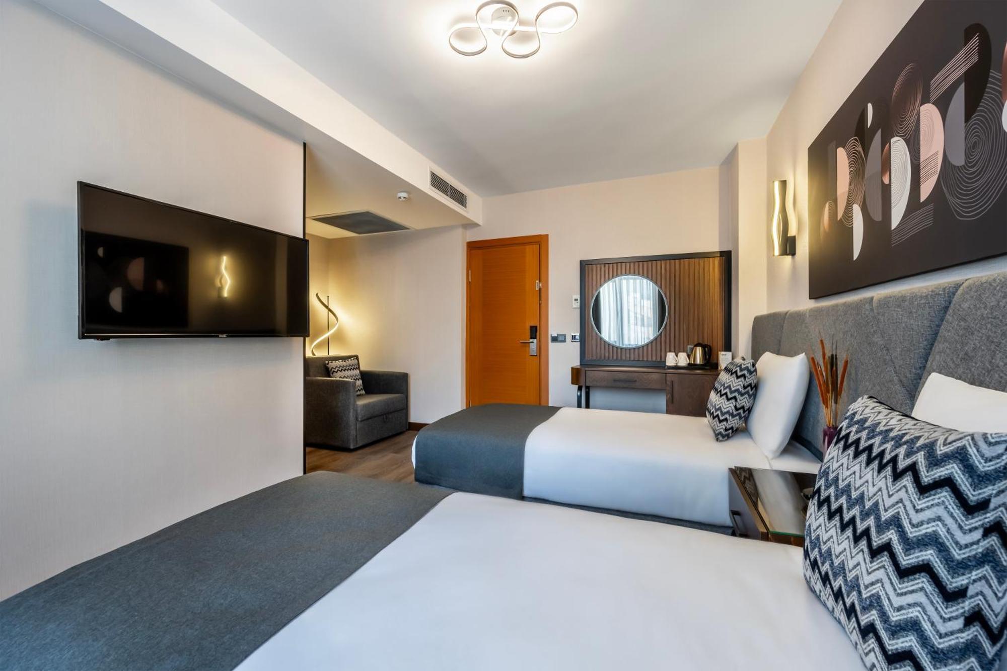 Hotel Bristol Istanbul Exteriör bild